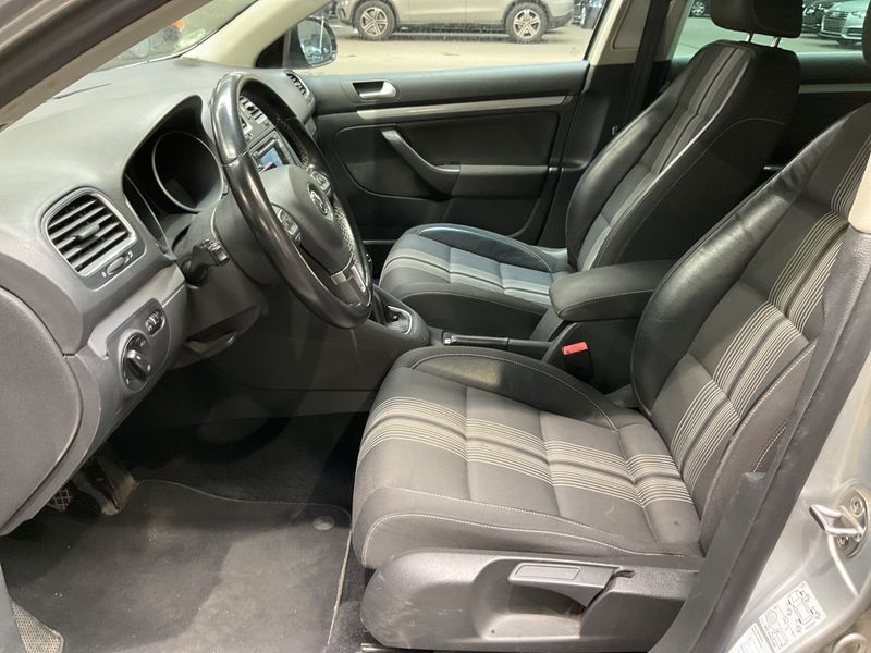 Volkswagen Golf VI 1.6 TDI Match 2013 – снимка 3