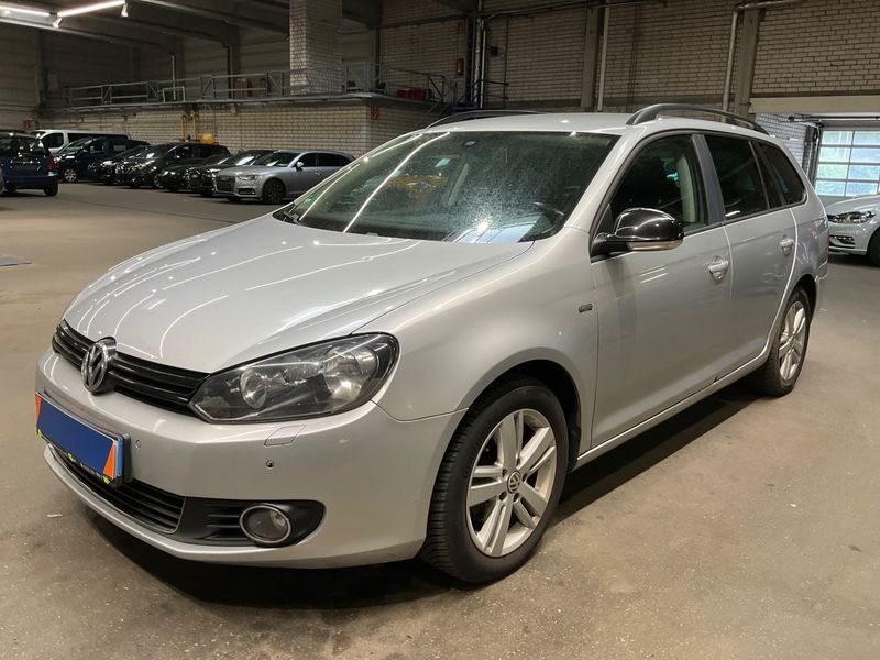 Volkswagen Golf VI 1.6 TDI Match 2013 – снимка 1