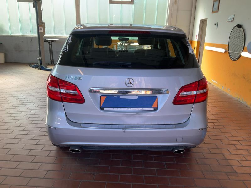 Mercedes-Benz B-Klasse B 250 2013 – снимка 7