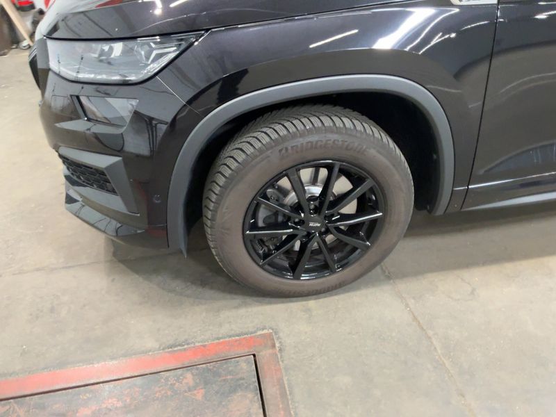Skoda Kodiaq 2.0 TDI Sportline 4x4 2024 – снимка 3
