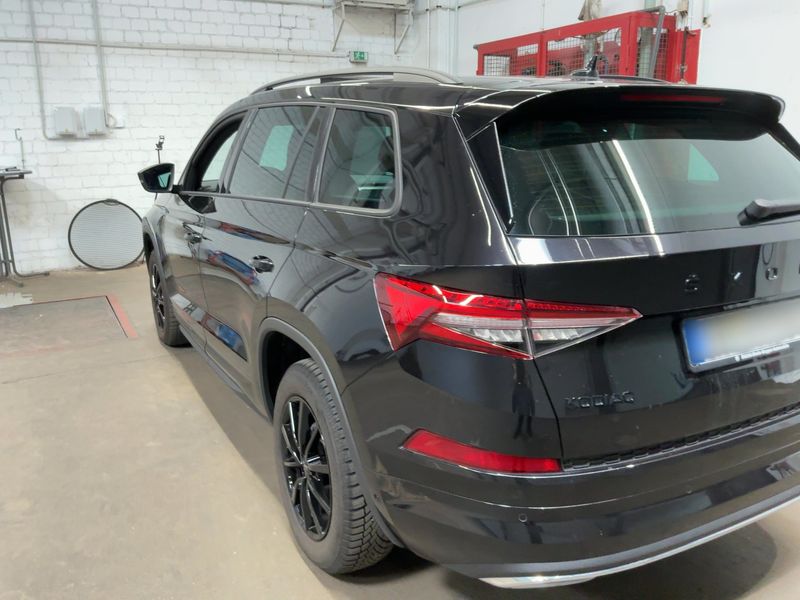 Skoda Kodiaq 2.0 TDI Sportline 4x4 2024 – снимка 6