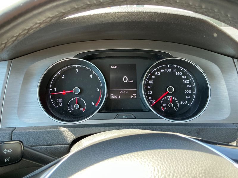 Volkswagen Golf VII 1.6 TDI Business BlueMotion Tech 2016 – снимка 18