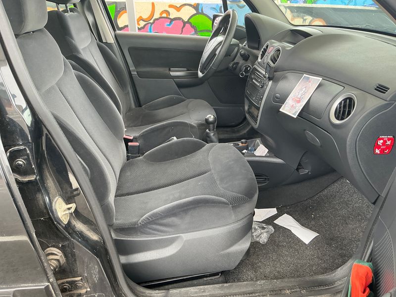 Citroen C3 1.6 HDi Exclusive 2005 – снимка 3