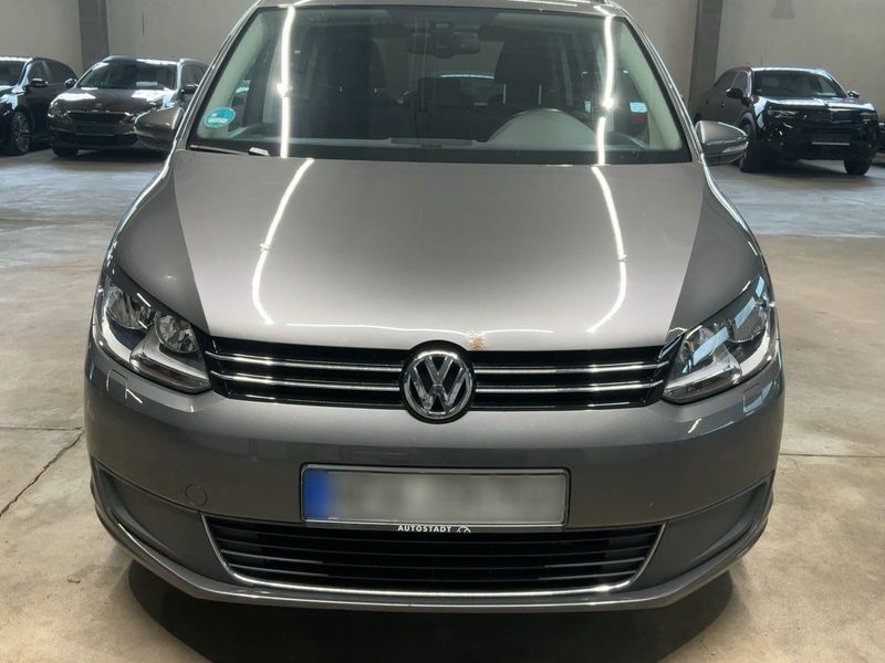 Volkswagen Touran 2.0 TDI Comfortline 2011 – снимка 9