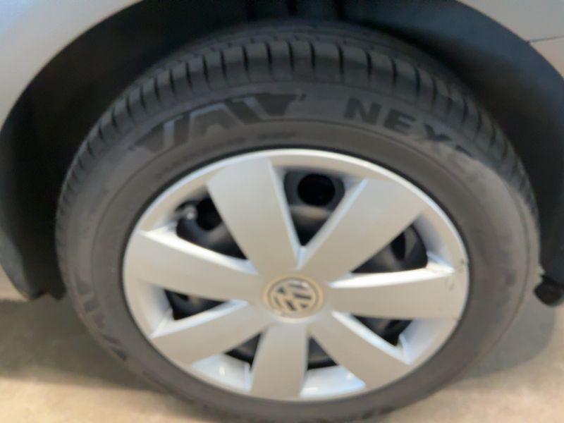 Volkswagen Touran 2.0 TDI Comfortline 2011 – снимка 17