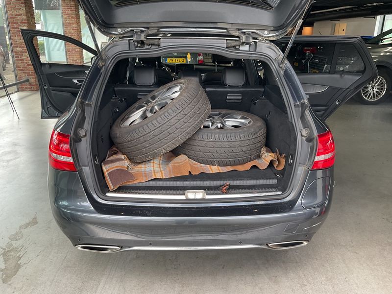 Mercedes-Benz C-Klasse C 350e T Avantgarde 2015 – снимка 16