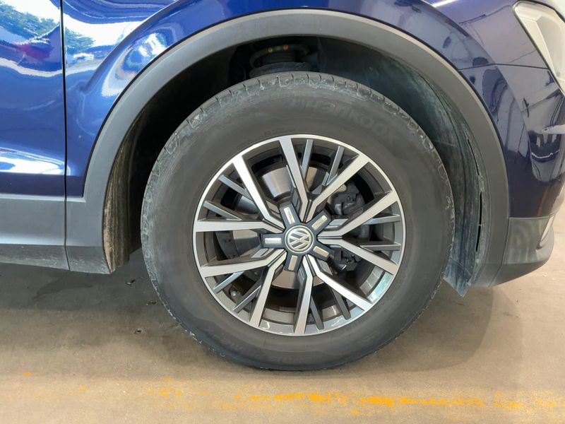 Volkswagen Tiguan 2.0 TDI Comfortline BlueMotion Tech 2016 – снимка 11