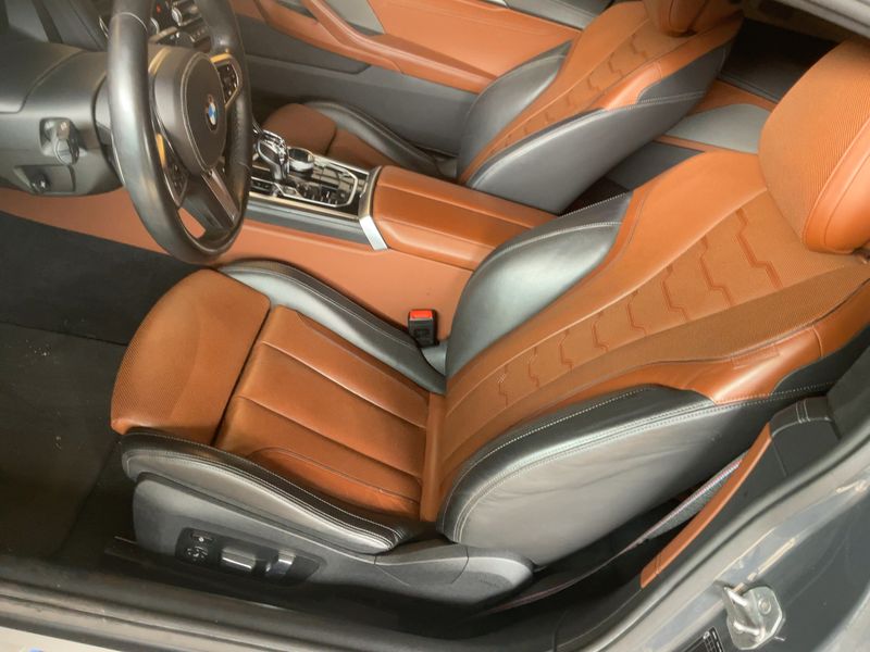BMW 8er M850i xDrive 2019 – снимка 16