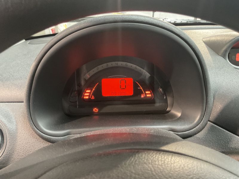 Citroen C2 1.1 X 2004 – снимка 4