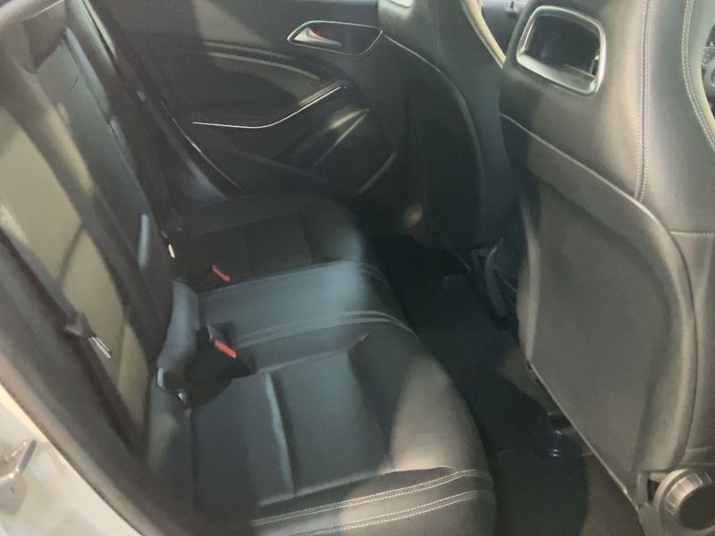 Mercedes-Benz CLA-Klasse CLA 200 Sport 2018 – снимка 19