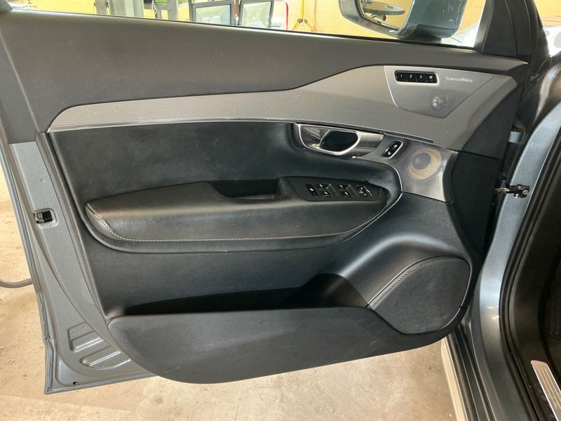 Volvo XC90 2.0 D5 Inscription AWD 2017 – снимка 26