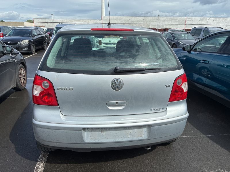 Volkswagen Polo 1.4 2004 – снимка 4