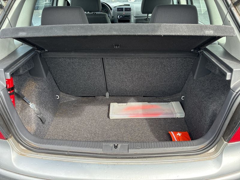 Volkswagen Polo 1.4 2004 – снимка 9