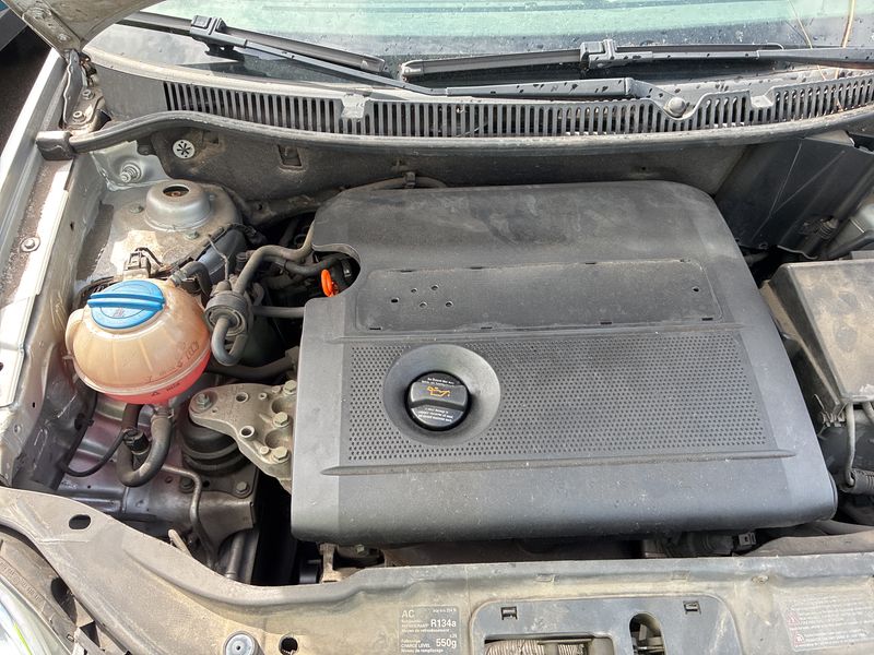 Volkswagen Polo 1.4 2004 – снимка 8