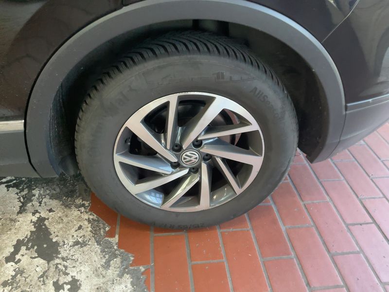 Volkswagen Tiguan 2.0 TDI Sound BlueMotion Tech 2018 – снимка 5