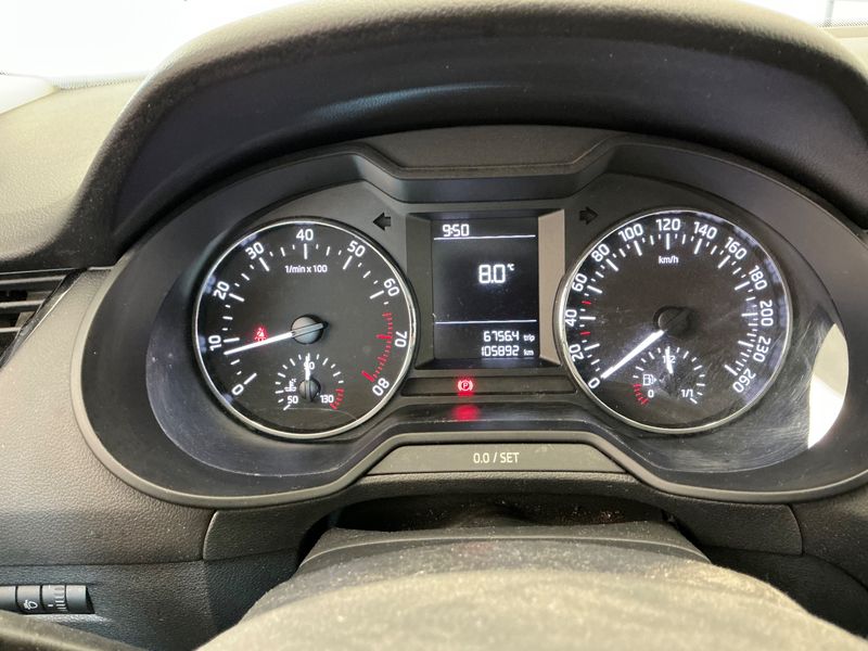 Skoda Octavia 1.4 TSI Active 2015 – снимка 19