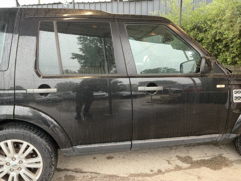 Land Rover Discovery 4 3.0 TD V6 TDV6 SE 2011 – снимка 10