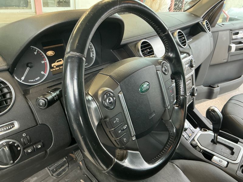 Land Rover Discovery 4 3.0 TD V6 TDV6 SE 2011 – снимка 27