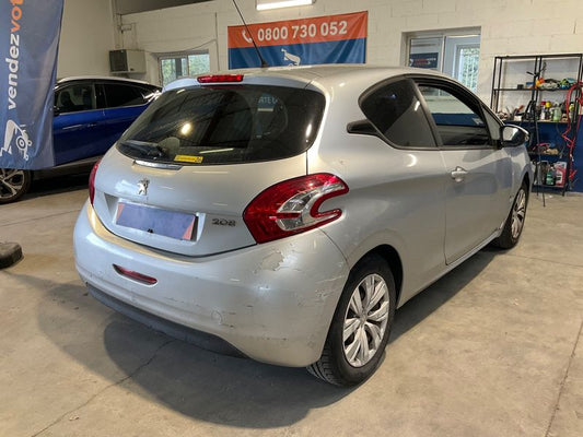 Peugeot 208 1.2 e-VTi Active 2012 – снимка 2