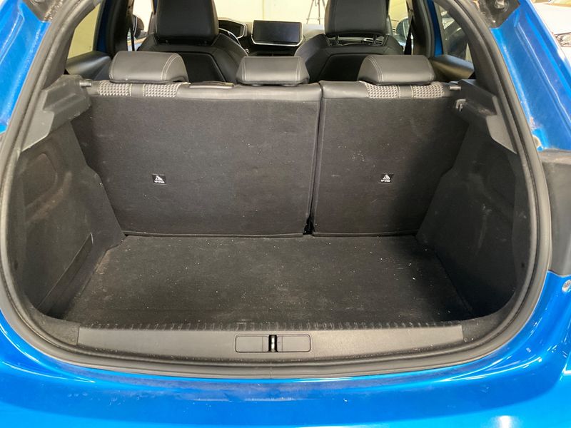 Peugeot 208 1.2 PureTech GT Line 2020 – снимка 15