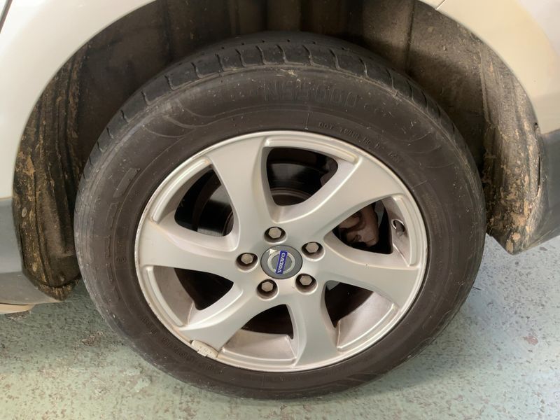 Volvo V40 Cross Country 1.6 D2 Momentum 2014 – снимка 5