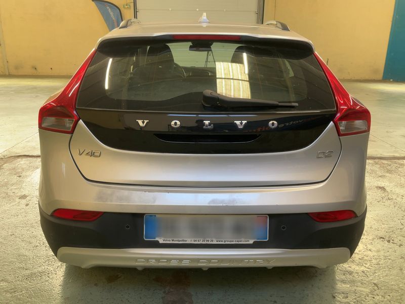 Volvo V40 Cross Country 1.6 D2 Momentum 2014 – снимка 7