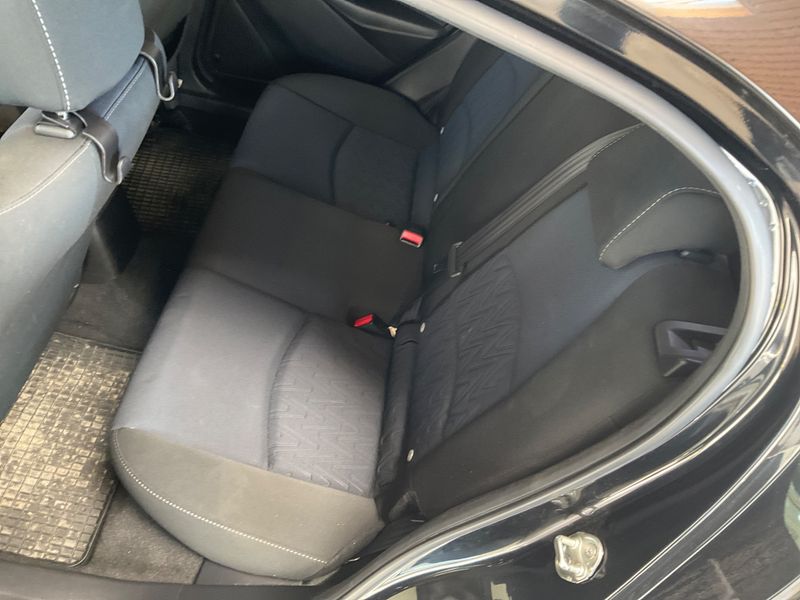 Mazda 2 1.5 Attraction 2016 – снимка 32