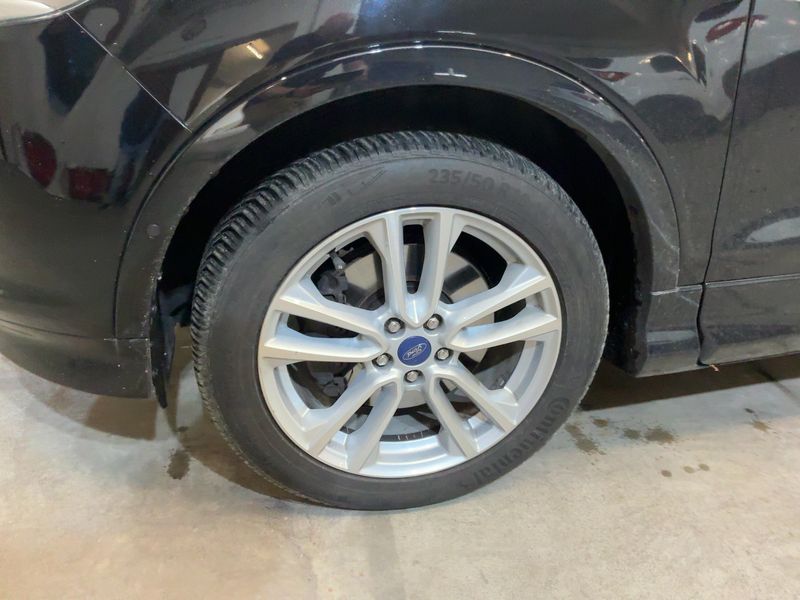 Ford Kuga 2.0 TDCi Individual 2014 – снимка 3