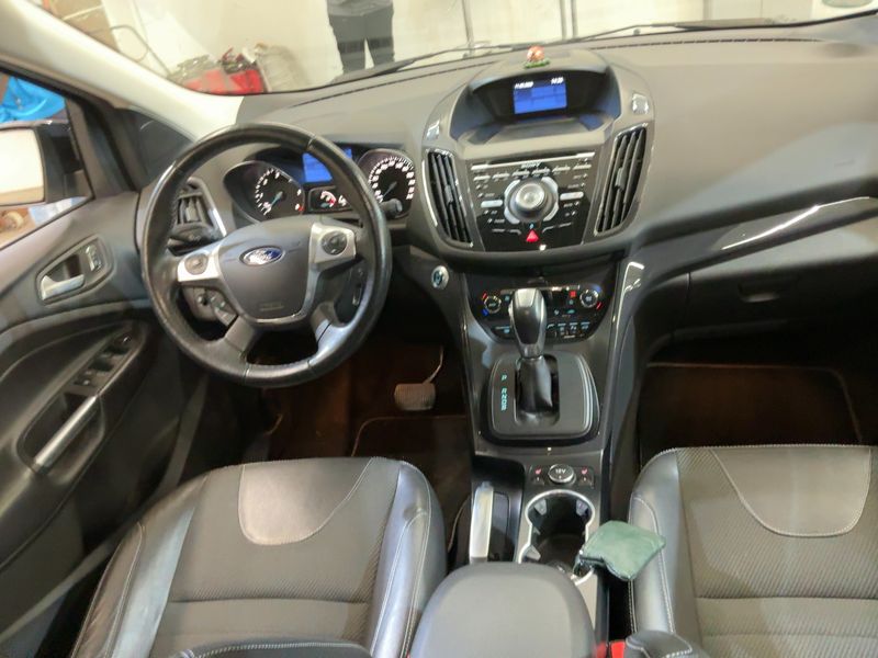 Ford Kuga 2.0 TDCi Individual 2014 – снимка 18