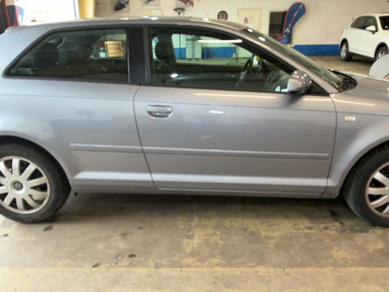 Audi A3 1.6 Attraction 2004 – снимка 10
