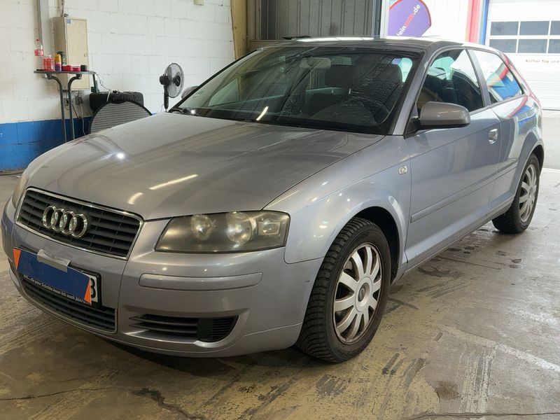 Audi A3 1.6 Attraction 2004 – снимка 1