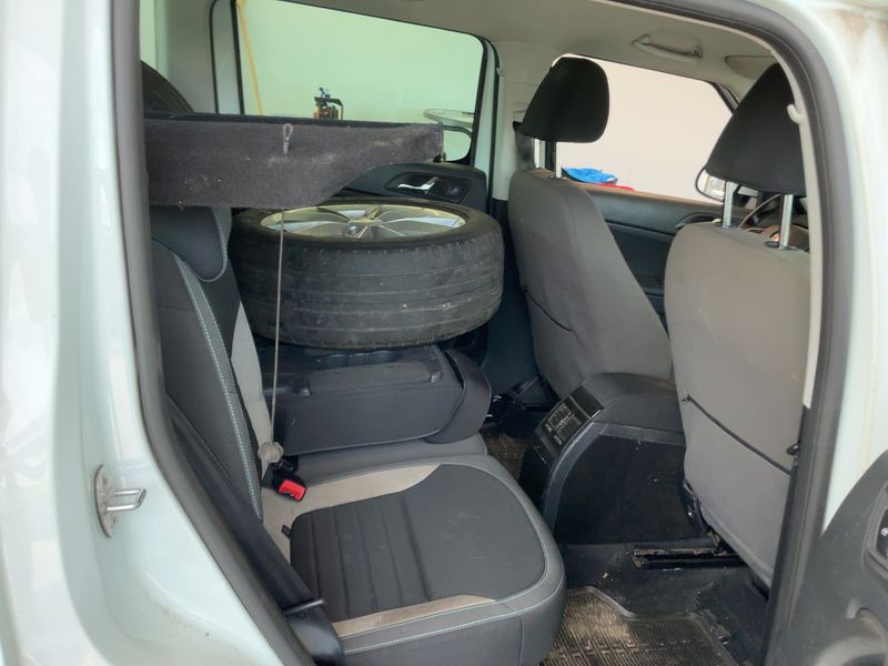 Skoda Yeti 2.0 TDI Joy 4x4 2016 – снимка 20