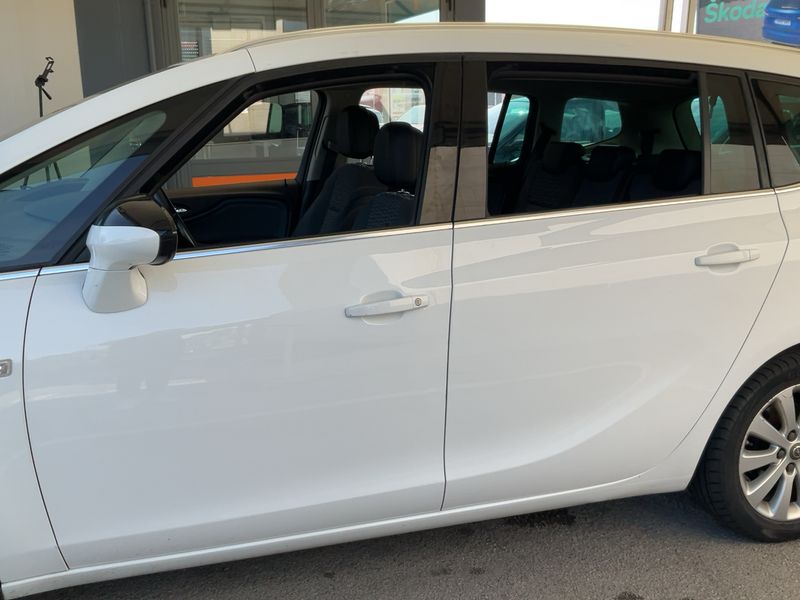 Opel Zafira Tourer 1.6 CDTI DPF Excellence 2015 – снимка 4