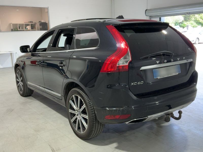Volvo XC60 2.0 D4 Xenium 2014 – снимка 6