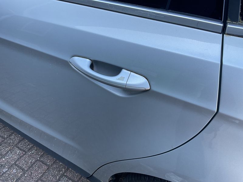 Ford S-Max 1.5 EcoBoost Titanium 2019 – снимка 26