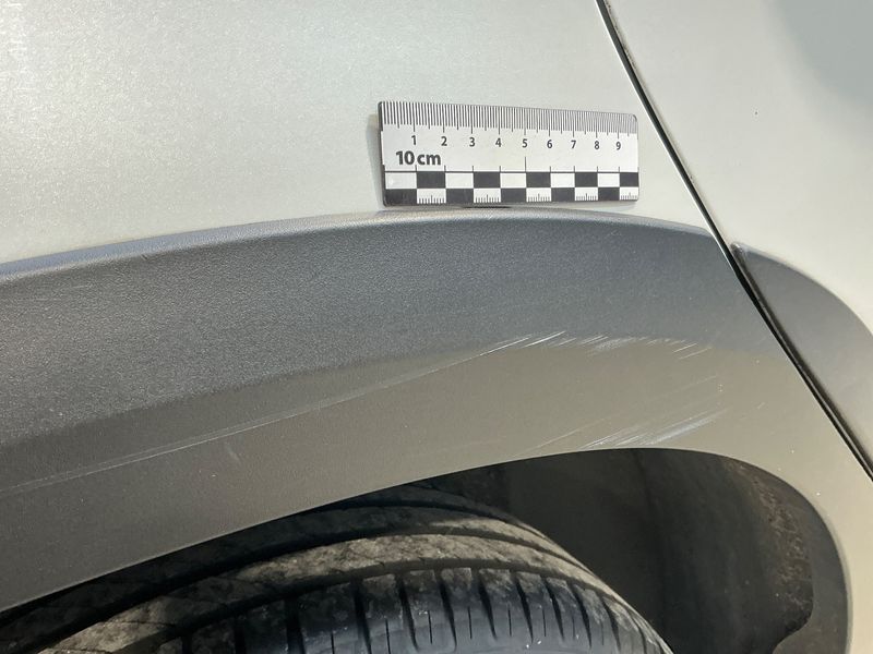 Peugeot 2008 1.2 PureTech Allure 2017 – снимка 23