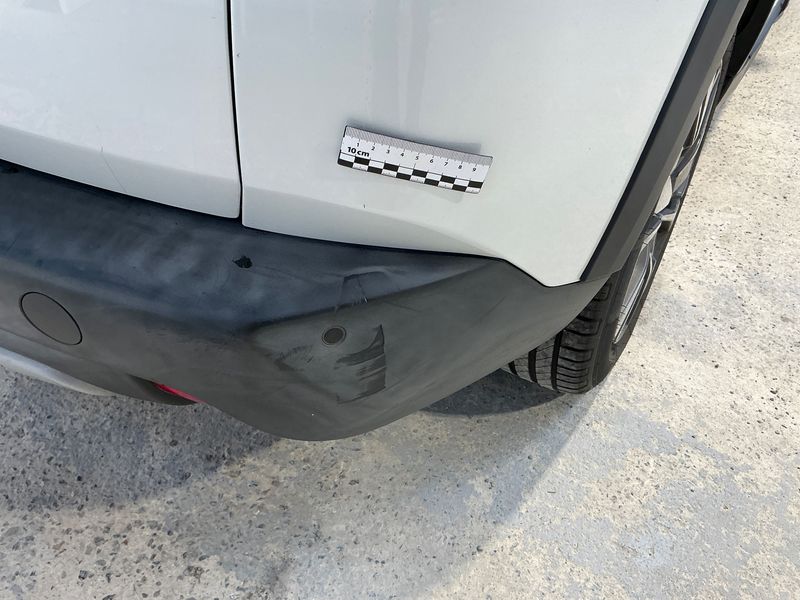 Peugeot 2008 1.2 PureTech Allure 2017 – снимка 27