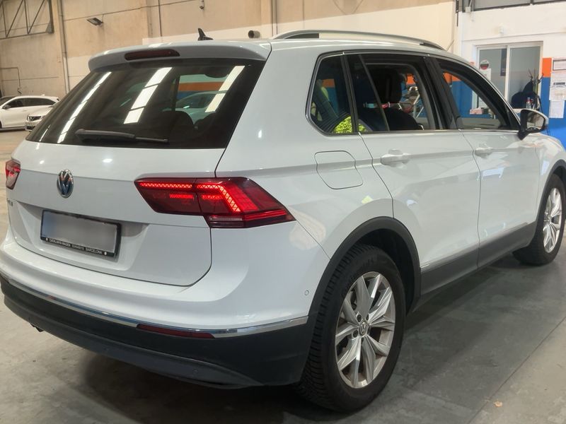 Volkswagen Tiguan 2.0 TDI Sport BlueMotion Tech 2018 – снимка 8