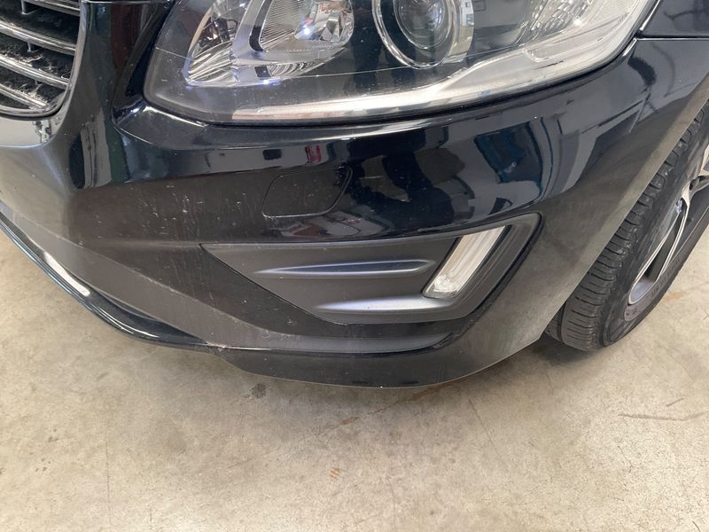 Volvo XC60 2.4 D4 R-Design AWD 2017 – снимка 25