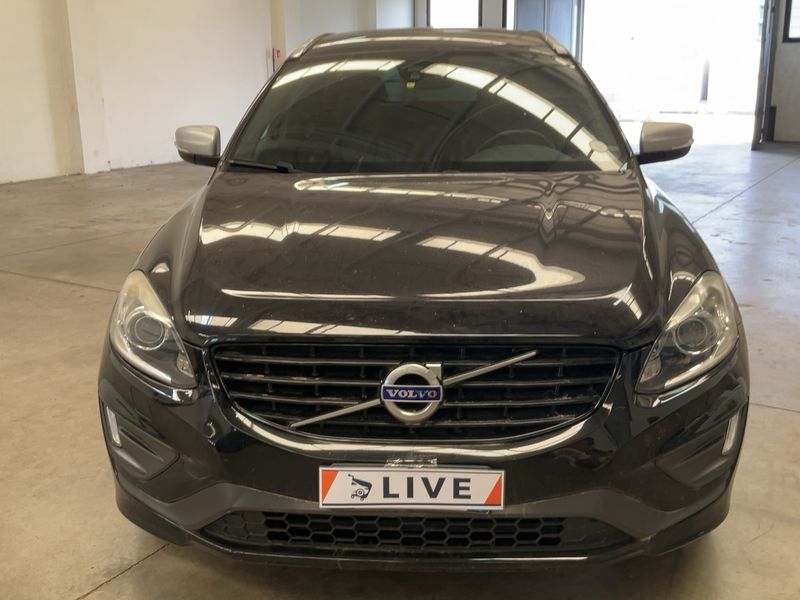 Volvo XC60 2.4 D4 R-Design AWD 2017 – снимка 14