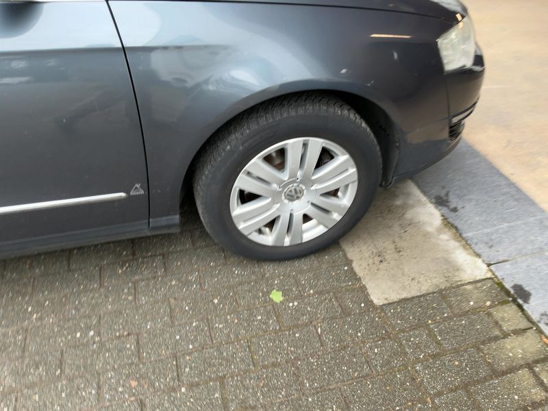 Volkswagen Passat 2.0 TDI Comfortline 2010 – снимка 20