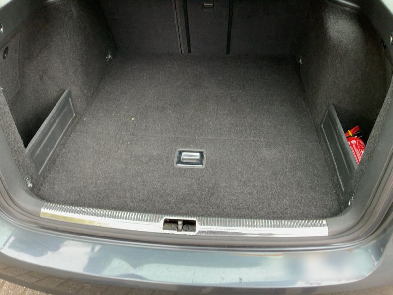 Volkswagen Passat 2.0 TDI Comfortline 2010 – снимка 10