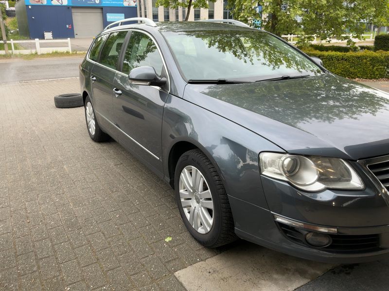 Volkswagen Passat 2.0 TDI Comfortline 2010 – снимка 8