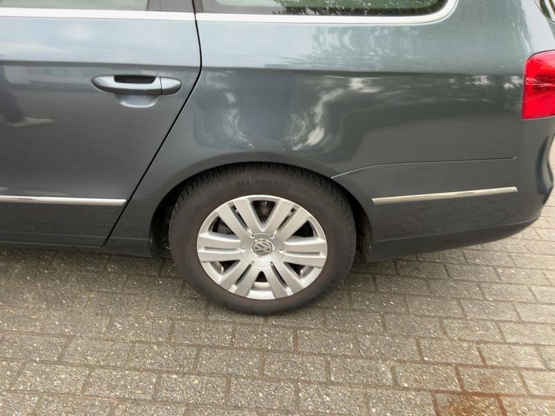 Volkswagen Passat 2.0 TDI Comfortline 2010 – снимка 18