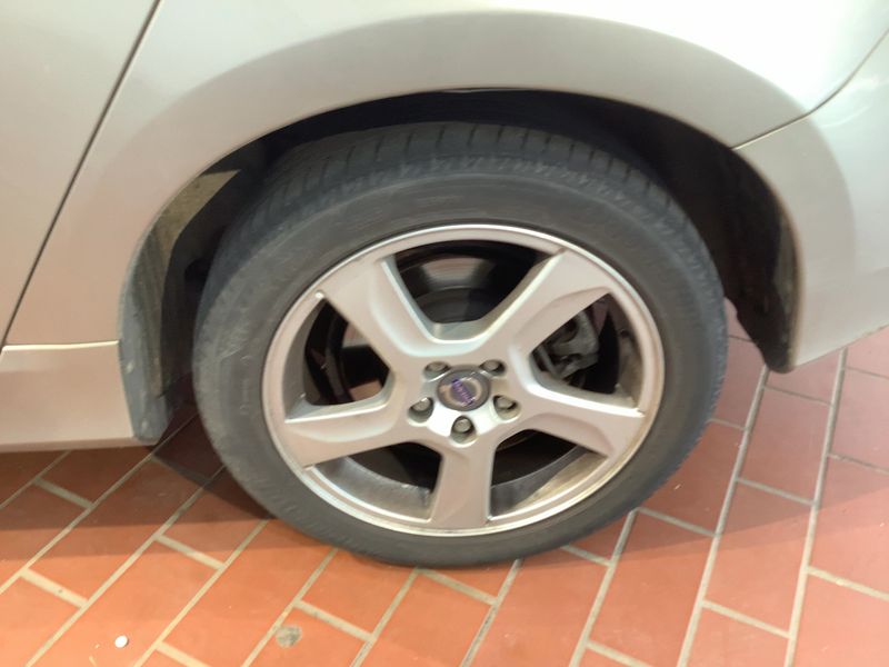 Volvo V60 1.6 D Momentum 2011 – снимка 5