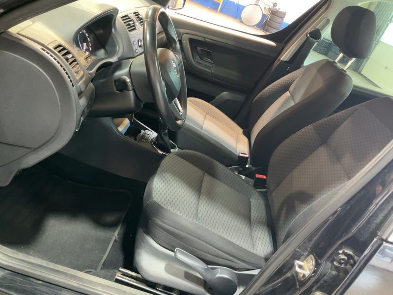 Skoda Roomster 1.2 TSI Ambition 2013 – снимка 16