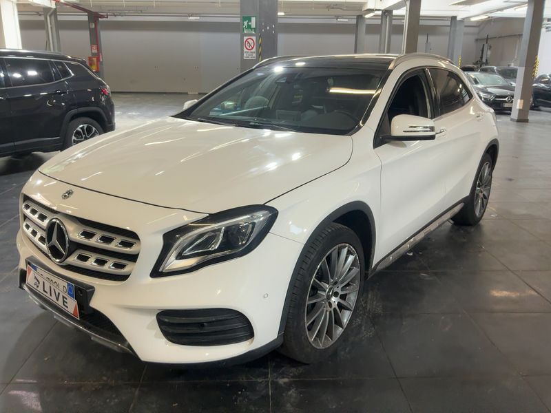 Mercedes-Benz GLA-Klasse GLA 200 AMG Line 2018 – снимка 1