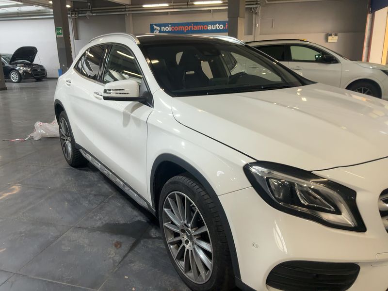 Mercedes-Benz GLA-Klasse GLA 200 AMG Line 2018 – снимка 12