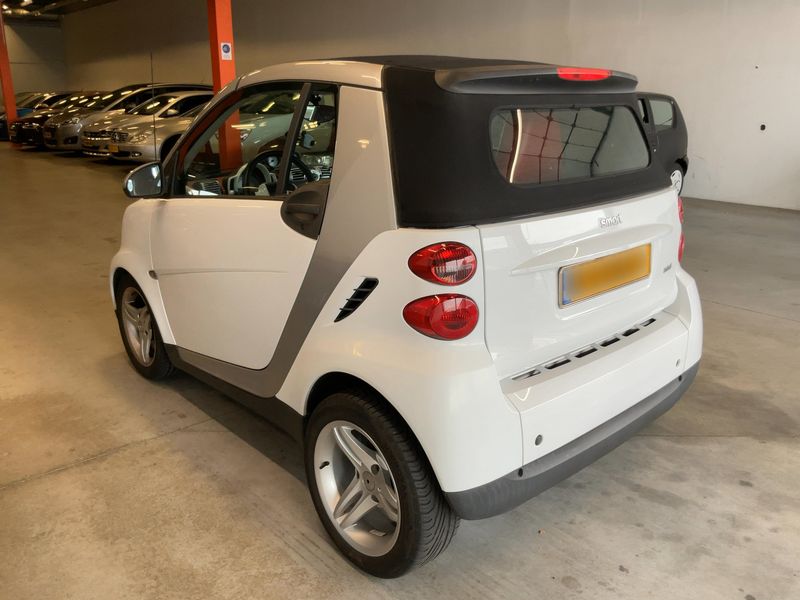 Smart fortwo 1.0 Micro Hybrid Drive passion 2008 – снимка 6