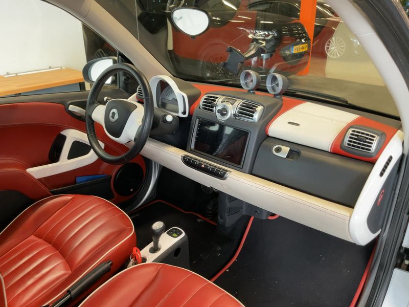 Smart fortwo 1.0 Micro Hybrid Drive passion 2008 – снимка 17